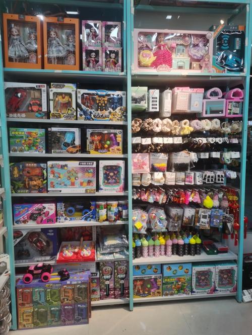 中東路小百貨批發零售店——一站式日用百貨及家電采購基地